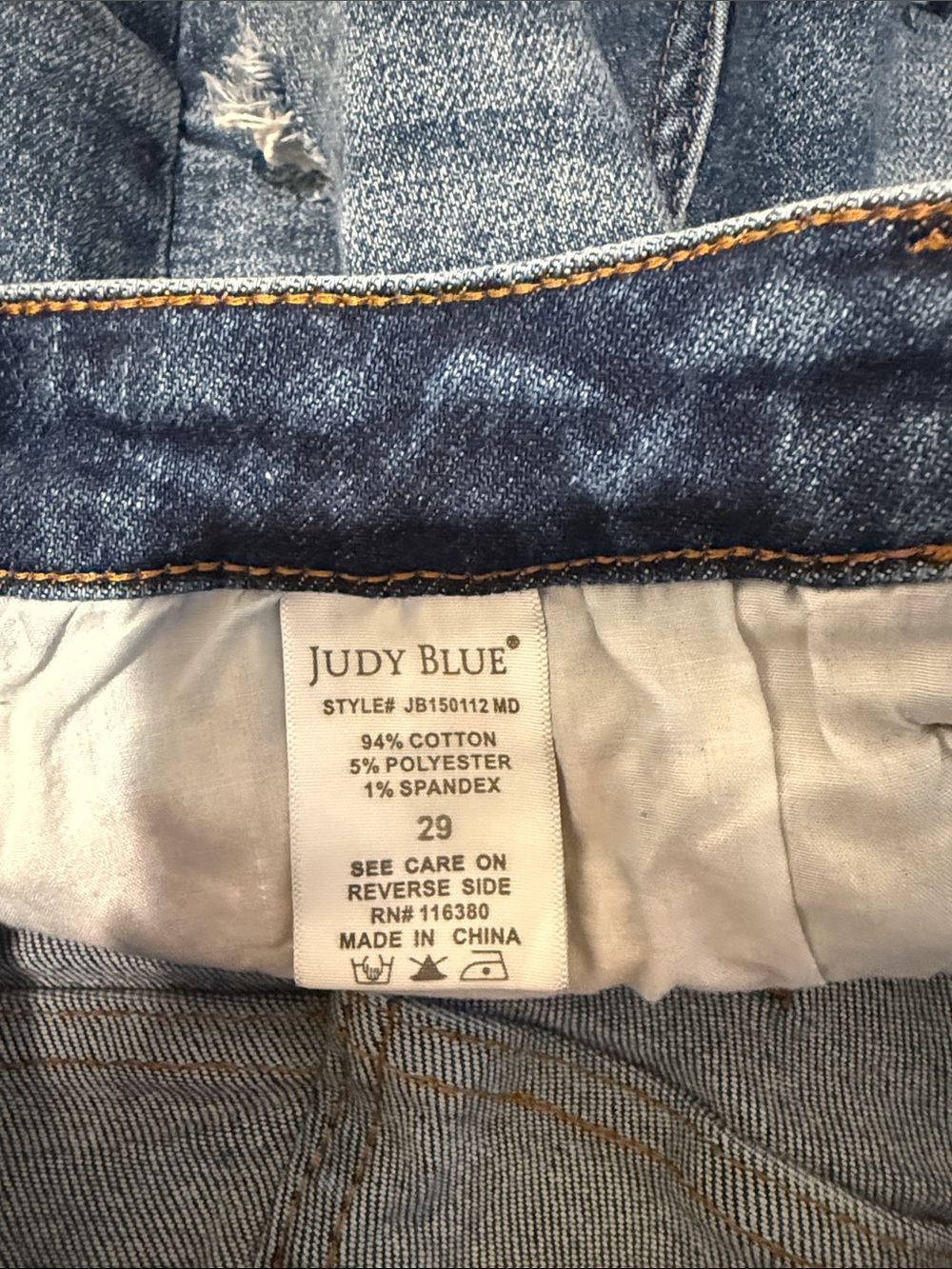 Judy Blue Distressed Denim Shorts Rainbow Sunburst Embroidery 3” Inseam 29 waist - Picture 11 of 16